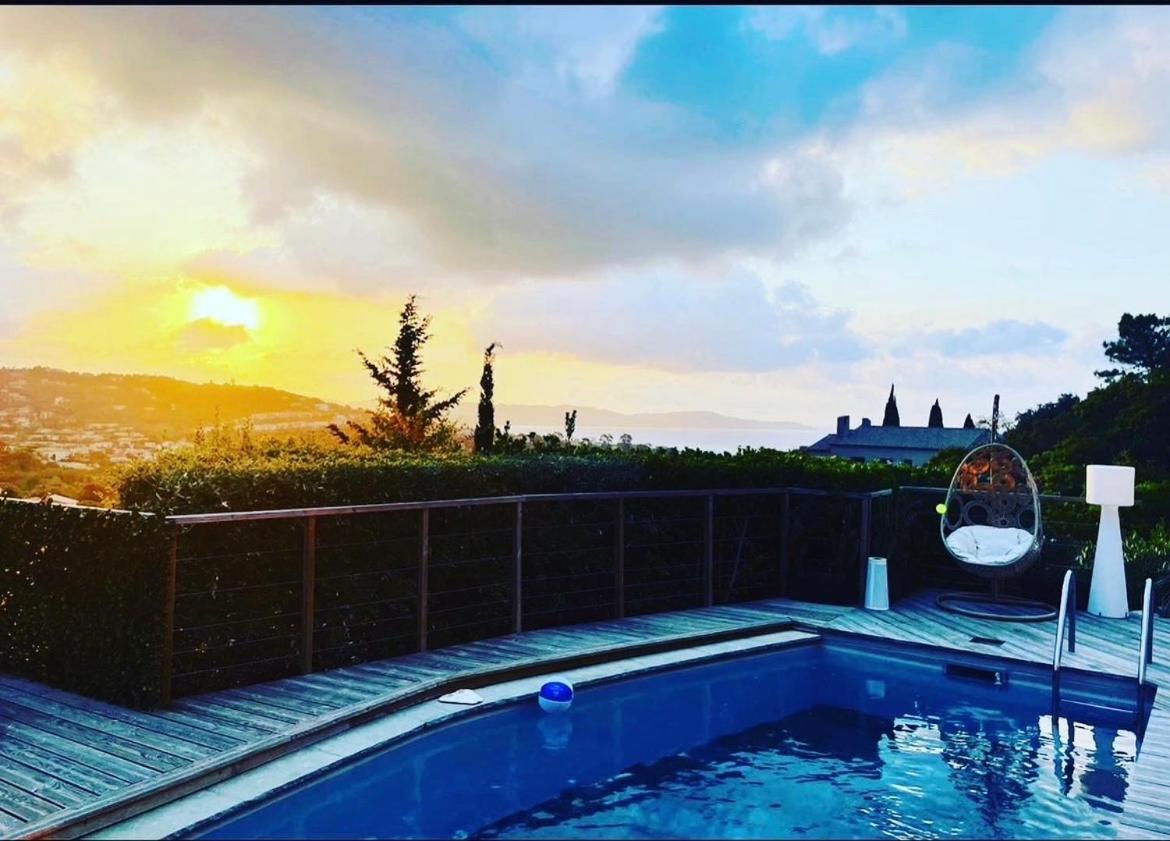 Villa Perla Saint-Tropez Cavalaire Sur Mer, 3-5 Chambres, Vue Mer, Piscine Chauffee Avril A Octobre Buitenkant foto